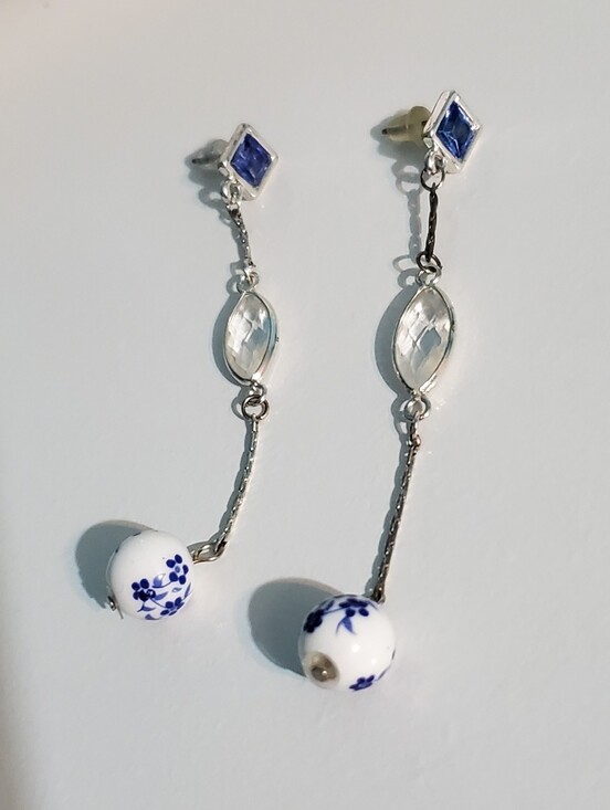 Suzy Shier Jewelry - ⭐️2/$20⭐️ Chinoiserie Earrings